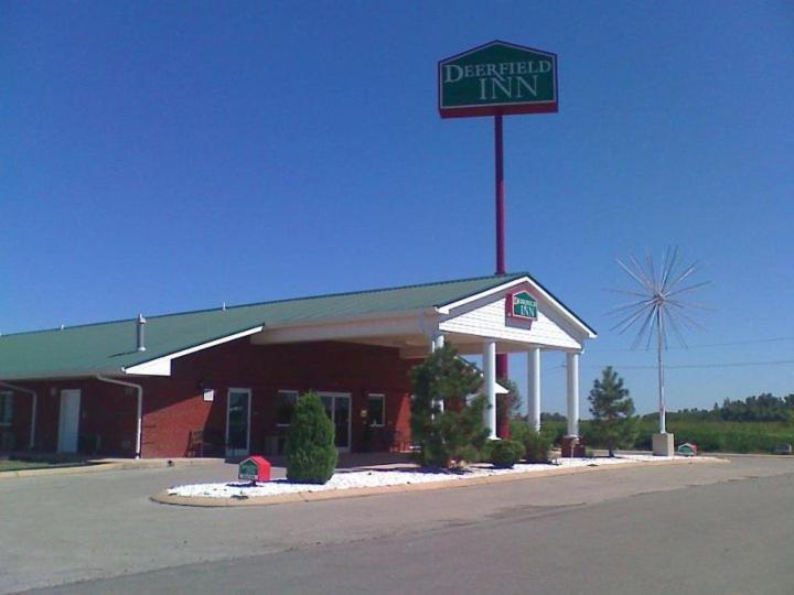 Deerfield Inn And Suitesスティール エクステリア 写真