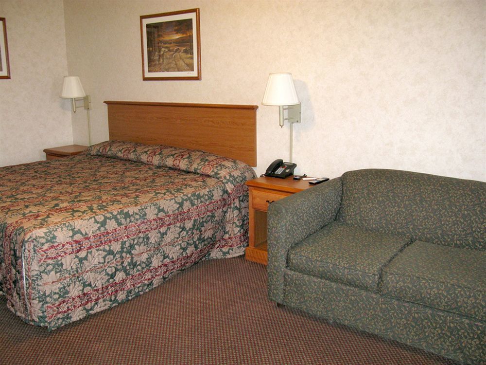 Deerfield Inn And Suitesスティール エクステリア 写真