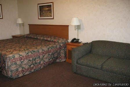 Deerfield Inn And Suitesスティール エクステリア 写真